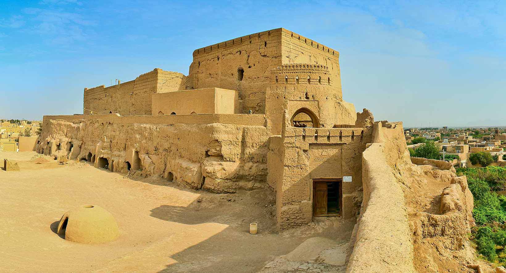 میبد
