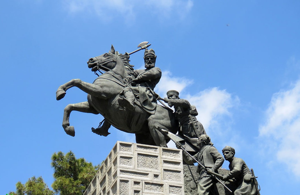 باغ موزه نادری 