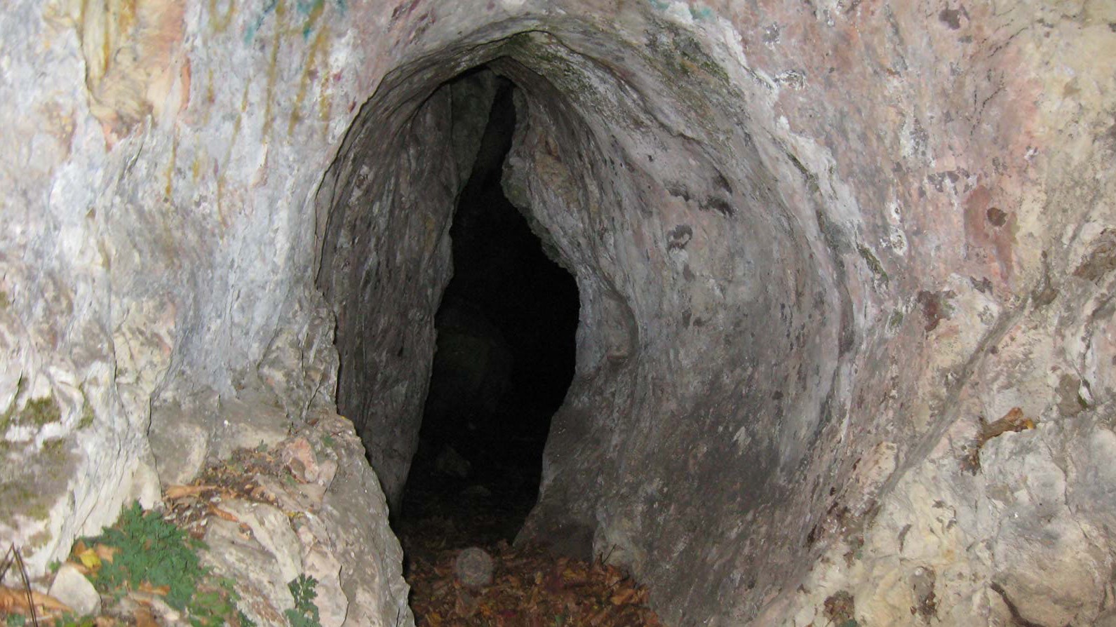 غار گنج خانه سوباتان