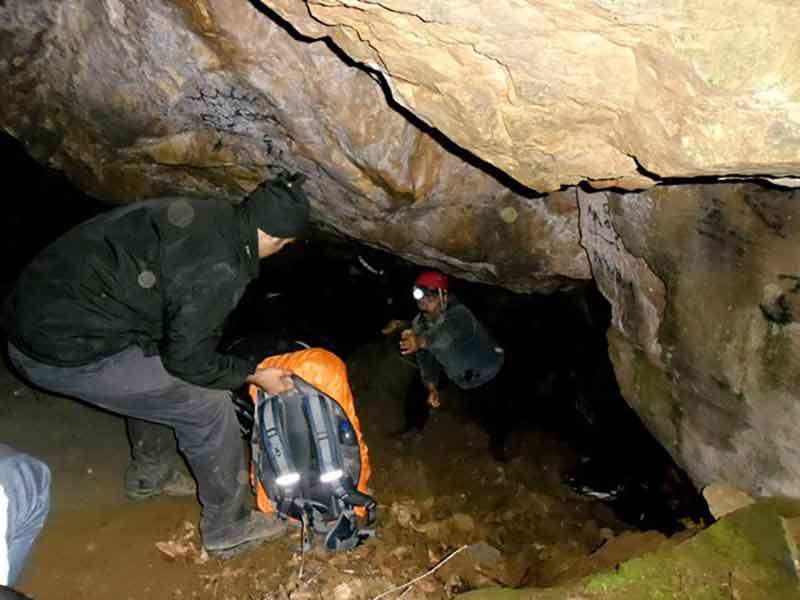 غار خون فوشه ،جاذبه های دیدنی و گردشگری فومن