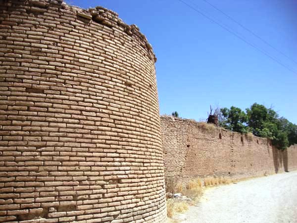 قلعه شمس آباد شهرکرد