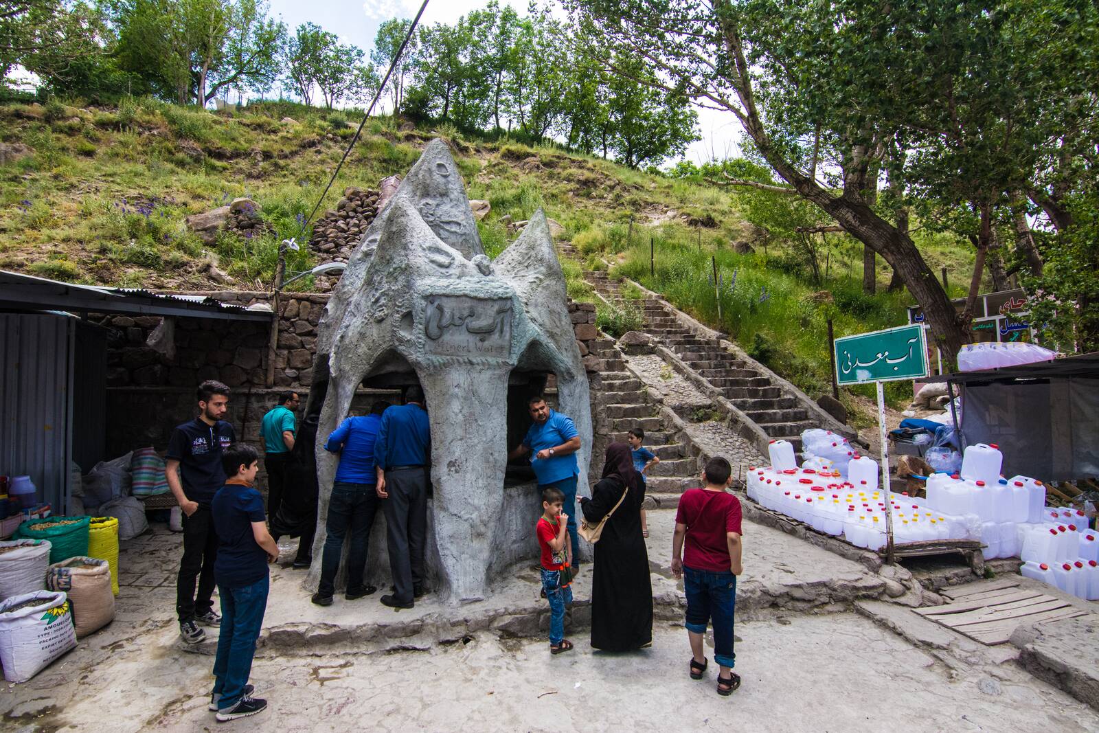 چشمه آب معدنی کندوان ، گردشگری و دیدنی آذربایجان شرقی