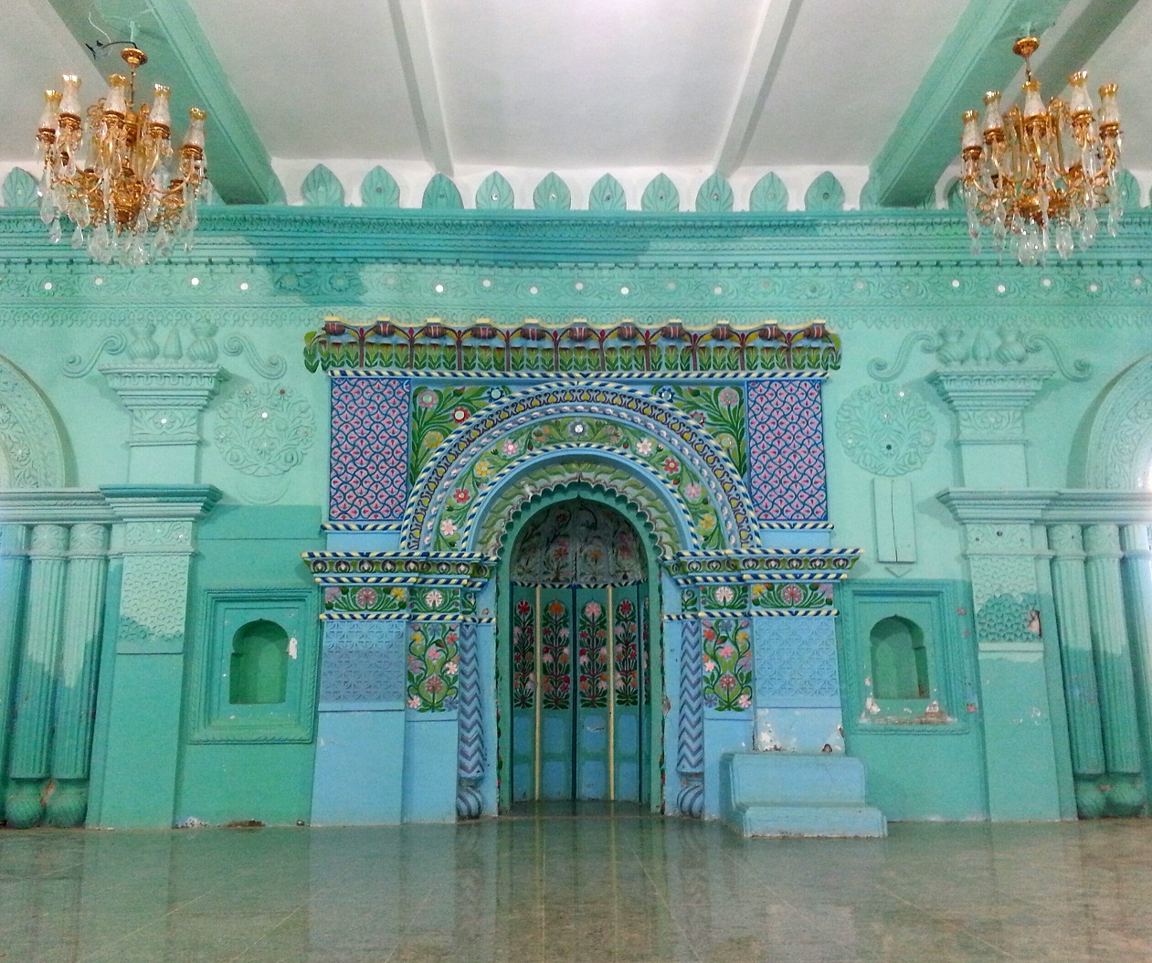 مسجد رنگونی ها ،جاذبه های گردشگری آبادان