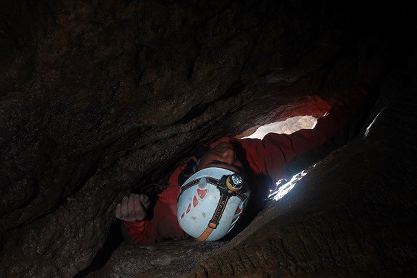 غار سوباتان | غار گنج نامه | تالش