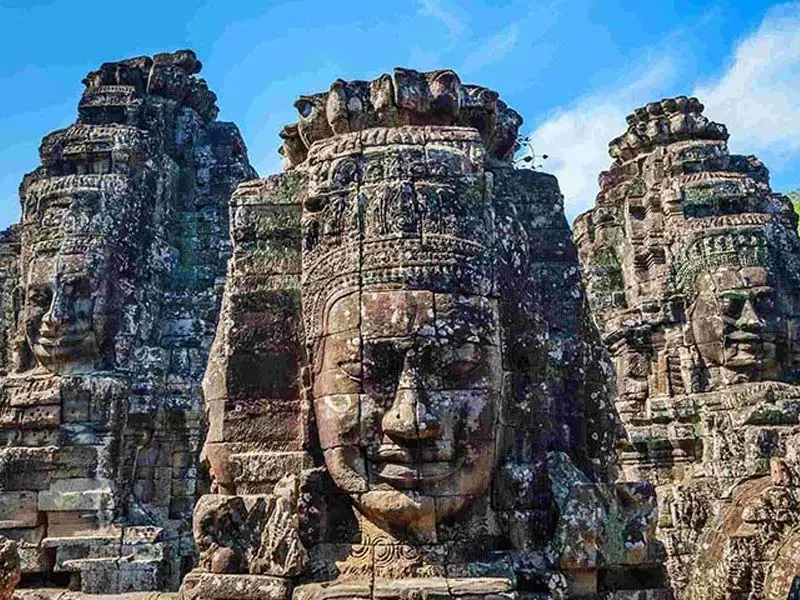 معبد آنگکور وات؛ آشنایی با بزرگ‌ترین سازه مذهبی جهان | دوباره سفر