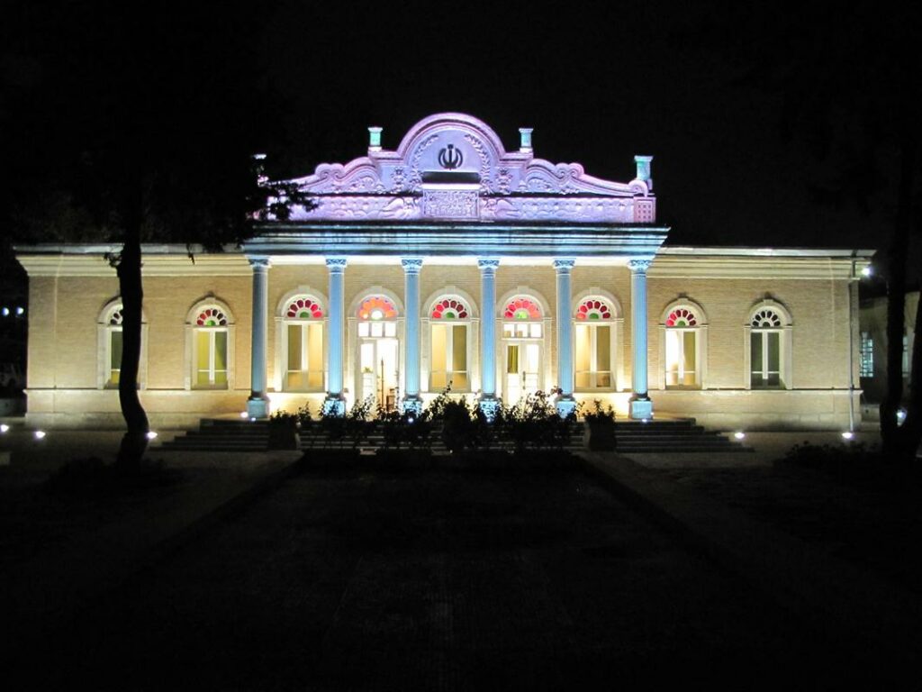 عمارت شهرداری قزوین