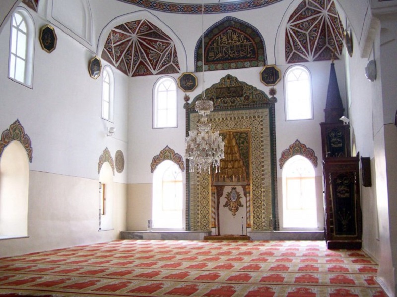 مسجد قدیمی و تاریخی قاضی اورهان بیگ