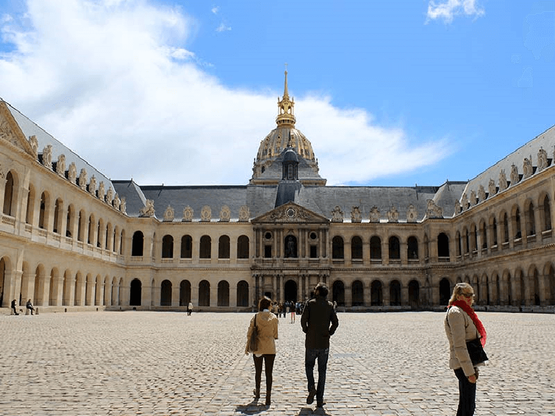 موزه انولید پاریس