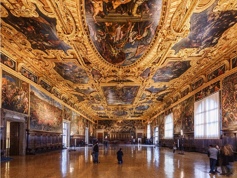 قصر داسال (اربینو) Palazzo Ducale ایتالیا