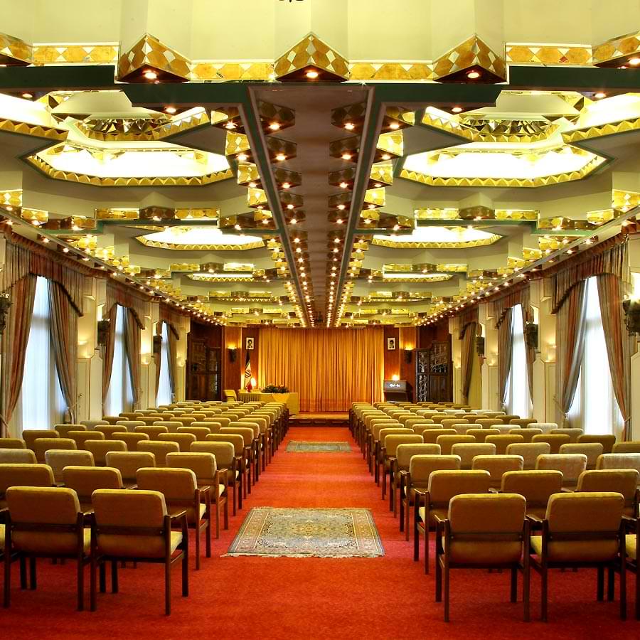 تالار آیینه هتل شاه عباسی