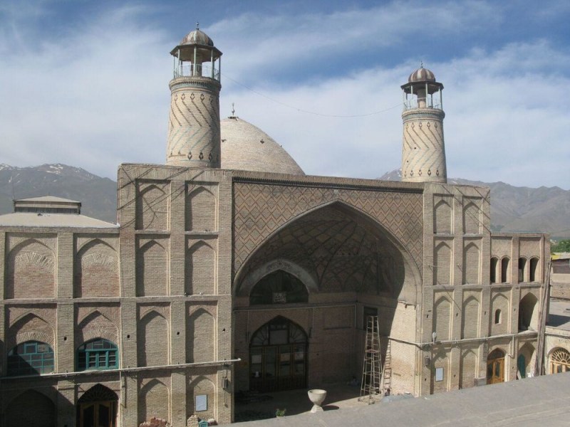 نمای قدیمی مسجد جامع همدان