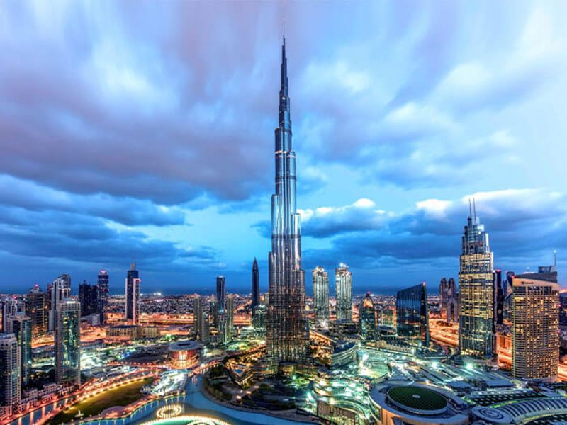 برج خلیفه یکی از برترین جاهای دیدنی دبی