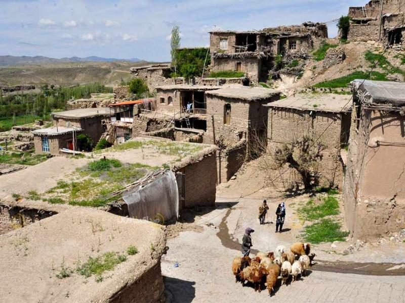 روستای نامق کاشمر