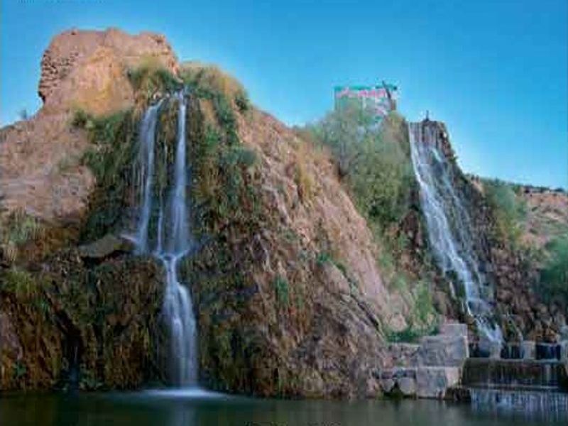 آبشار زیبای کاخک