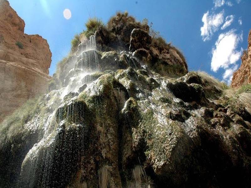 آبشار رحمت‌آباد