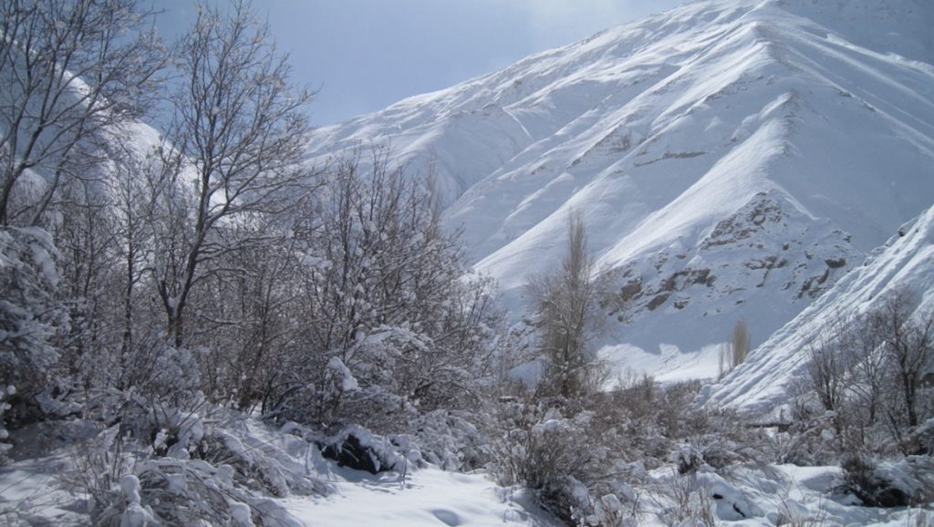 تبریزگردی در زمستان برای عاشقان برف!