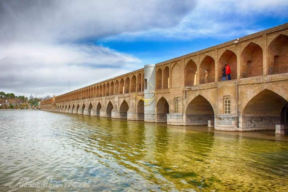 زاینده رود و شکل‌گیری شهر اصفهان