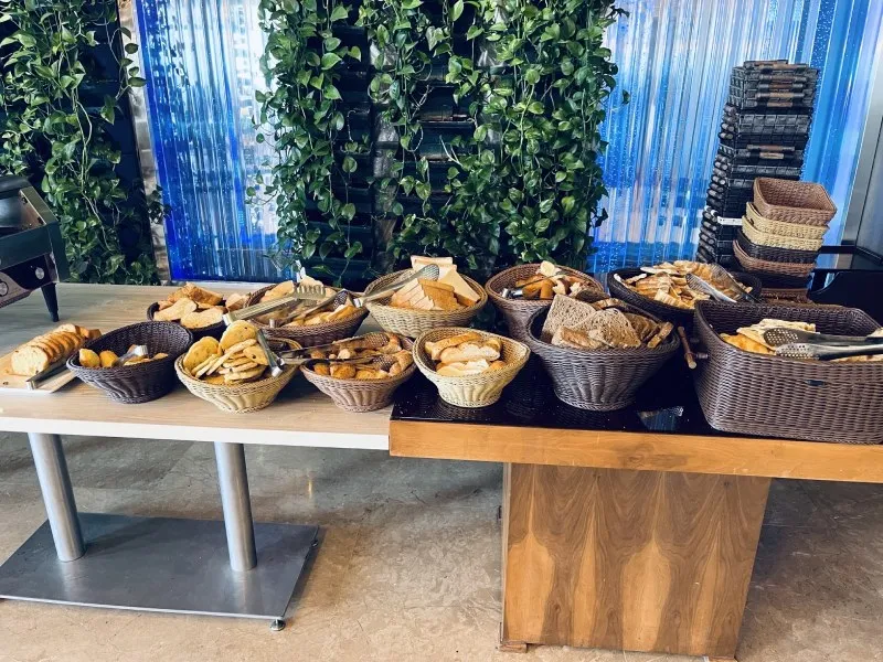 رستوران لاتون هتل اسپیناس پالاس تهران